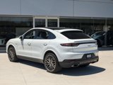 Used 2022 Porsche Cayenne E-Hybrid image 3
