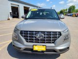 Used 2022 Hyundai Venue SEL image 3