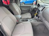 Used 2019 Nissan Frontier SV image 6