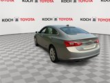 Used 2018 Chevrolet Malibu Premier image 4
