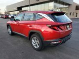 Certified 2023 Hyundai Tucson SE image 3