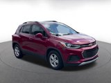 Used 2020 Chevrolet Trax LT w/ Driver Confidence Package image 2