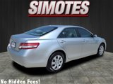 Used 2010 Toyota Camry LE image 3