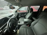 Used 2017 Chevrolet Traverse LT w/ Style and Technology Package image 4