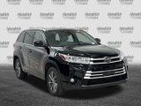 Used 2016 Toyota Highlander XLE image 2