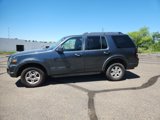 Used 2010 Ford Explorer XLT image 4