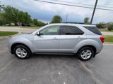Used 2011 Chevrolet Equinox LT w/ Driver Convenience Package image 4