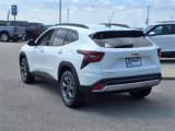 New 2025 Chevrolet Trax LT w/ Sunroof Package image 5