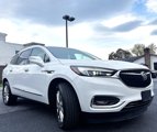 Used 2018 Buick Enclave Essence image 3