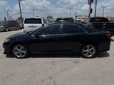 Used 2014 Toyota Camry SE image 2