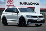 Used 2020 Volkswagen Tiguan SE R-Line image 2