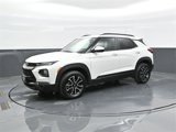 Used 2023 Chevrolet TrailBlazer ACTIV w/ Sun and Liftgate Package image 3
