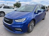 Used 2021 Chrysler Pacifica Touring-L image 6