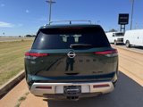 Used 2023 Nissan Pathfinder SL w/ Black Appearance Package image 4