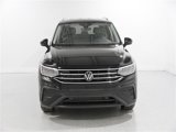 Certified 2024 Volkswagen Tiguan SE image 2