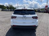 Used 2022 Jeep Compass Latitude image 4