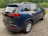 Used 2018 Jeep Cherokee Latitude w/ Safety Group image 5