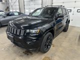 Used 2017 Jeep Grand Cherokee Altitude image 5