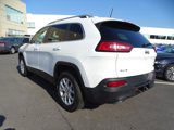 Used 2017 Jeep Cherokee Latitude w/ Trailer Tow Group image 4