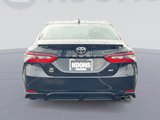 Used 2022 Toyota Camry SE image 5