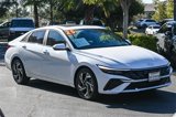 Certified 2025 Hyundai Elantra SEL image 3