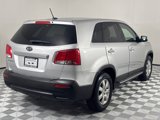 Used 2013 Kia Sorento LX image 5