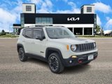 Used 2016 Jeep Renegade Trailhawk image 2