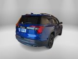Used 2023 GMC Acadia SLE image 5