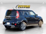 Used 2019 Kia Soul + image 3