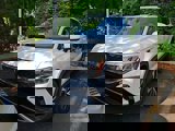 Certified 2022 Volkswagen Taos SE w/ Panoramic Sunroof Package image 2