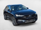 Used 2019 Volvo XC60 T6 Momentum w/ Premium Package image 3