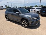 Used 2022 Volkswagen Taos SEL image 3