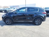 Used 2020 Kia Sportage S image 2
