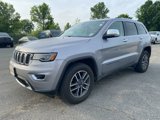 Used 2020 Jeep Grand Cherokee Limited w/ Premium Lighting Group image 2