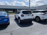 Used 2021 Jeep Renegade Limited image 3