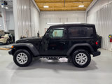 Used 2023 Jeep Wrangler Sport S image 4