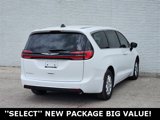 New 2025 Chrysler Pacifica Select image 4