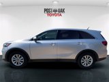 Used 2020 Kia Sorento LX image 4