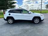 Used 2016 Jeep Cherokee Latitude image 6