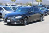 Used 2022 Lexus ES 300h w/ Premium Package image 3