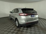 Used 2017 Ford Edge SE image 4