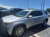 Used 2020 Chevrolet Traverse LT image 3