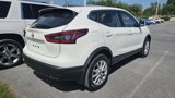 Used 2021 Nissan Rogue Sport S image 2