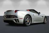 Used 2010 Ferrari California image 3