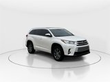 Used 2018 Toyota Highlander XLE image 2