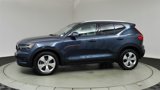 Used 2021 Volvo XC40 T4 Momentum image 4