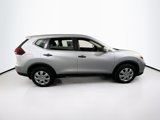 Used 2018 Nissan Rogue S image 4