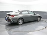 Used 2024 Hyundai Elantra SE image 5