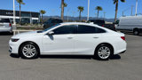 Used 2018 Chevrolet Malibu LT image 2