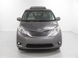 Used 2016 Toyota Sienna XLE Premium image 2